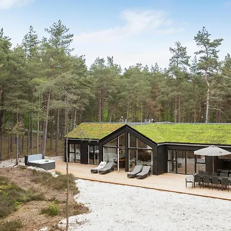 Semesterbostad Stunning In With Sauna